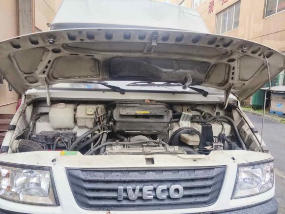 [杭州·豫A] 二手依维柯依维柯得意2017款 2.5T A35客车5-7座47Z5