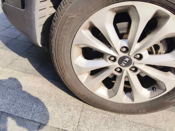 [上海·沪N] 二手起亚索兰托2013款 2.4L 5座汽油豪华版