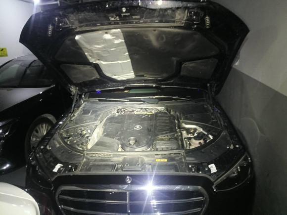 [上海·沪A] 二手奔驰奔驰S级2021款 S 400 L 商务型