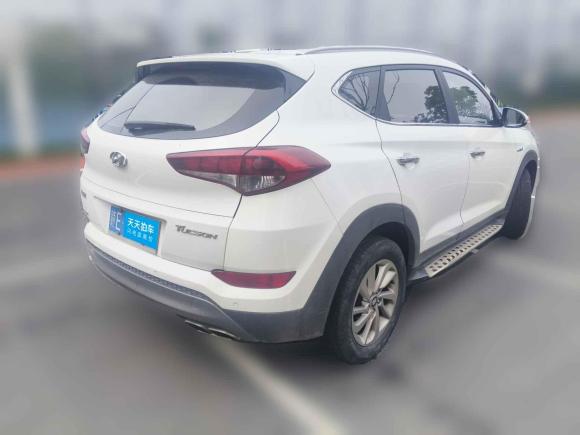 [嘉兴·赣E] 二手现代途胜2015款 1.6T 双离合两驱智能型