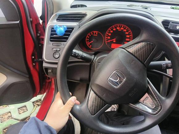 [成都·川A] 二手本田锋范2015款 1.5L 手动舒适版