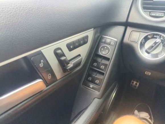 [金华·浙G] 二手奔驰奔驰C级AMG2010款 AMG C 63 动感型增强版