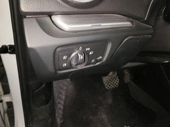 [常州·苏D] 二手奥迪奥迪A32016款 Limousine 35 TFSI 风尚型