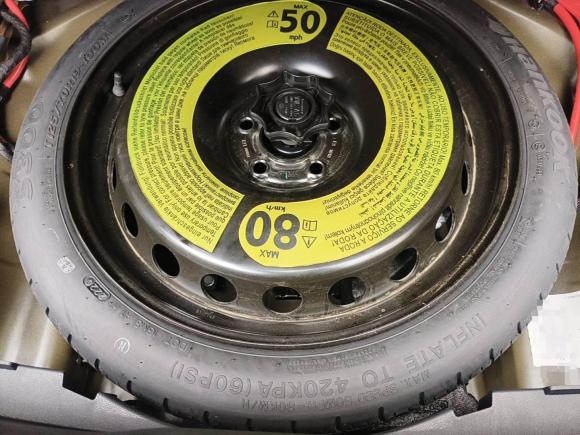 [上海·沪F] 二手奥迪奥迪A4L2020款 40 TFSI 时尚动感型