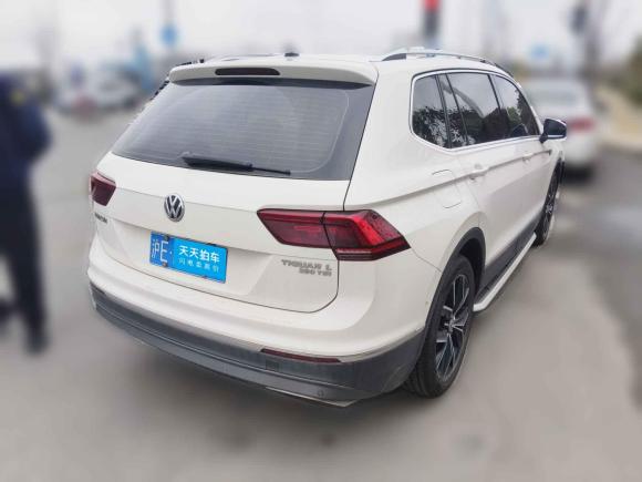 [上海·沪E] 二手大众途观L2017款 380TSI 自动四驱旗舰版