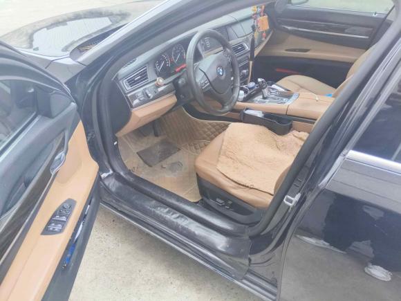 [南通·苏F] 二手宝马宝马7系2011款 730Li典雅型