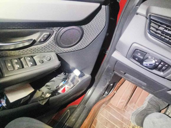 [青岛·鲁B] 二手宝马宝马2系旅行车2015款 218i 领先型