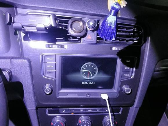 [杭州·浙A] 二手大众高尔夫2017款 230TSI 自动豪华百万辆纪念版