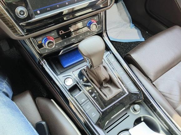 [杭州·浙A] 二手大众辉昂2016款 380TSI 两驱至尊版