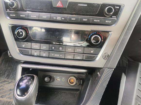 [成都·川A] 二手现代索纳塔2015款 1.6T GLS智能型