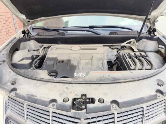 [上海·沪M] 二手凯迪拉克凯迪拉克SRX2012款 3.0L 精英型