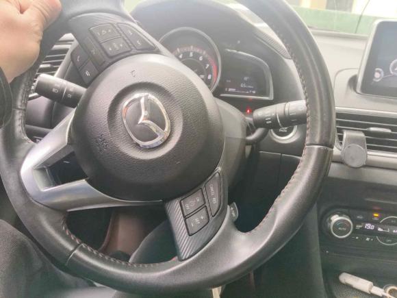 [上海·沪B] 二手马自达马自达3 昂克赛拉2014款 两厢 2.0L 自动旗舰型