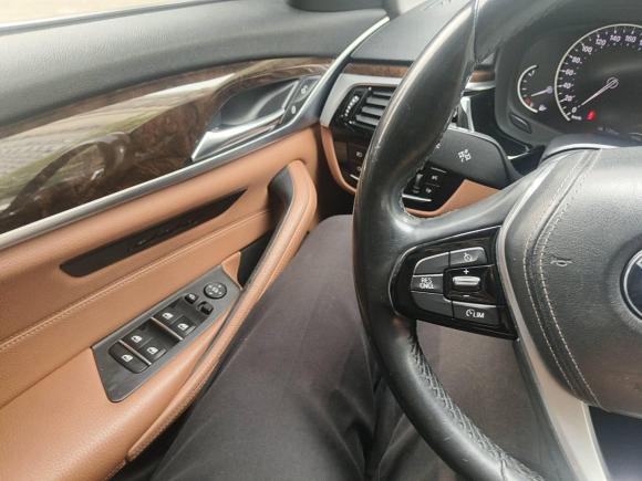 [嘉兴·浙F] 二手宝马宝马5系2018款 528Li 上市特别版