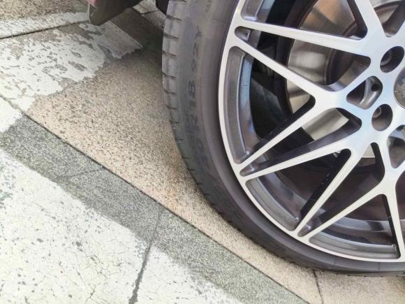 [深圳·粤B] 二手宝马宝马3系2011款 320i敞篷轿跑版