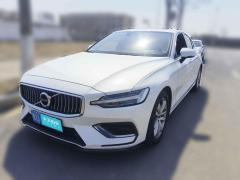 [青岛·鲁U] 沃尔沃沃尔沃S602020款 T3 智行豪华版