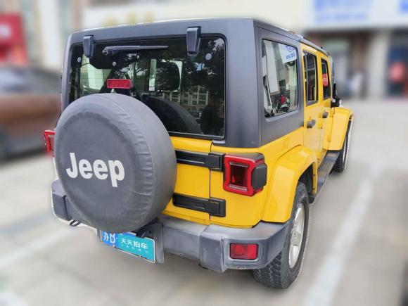 [常州·苏B] 二手Jeep牧马人2015款 2.8TD Sahara 四门舒享版