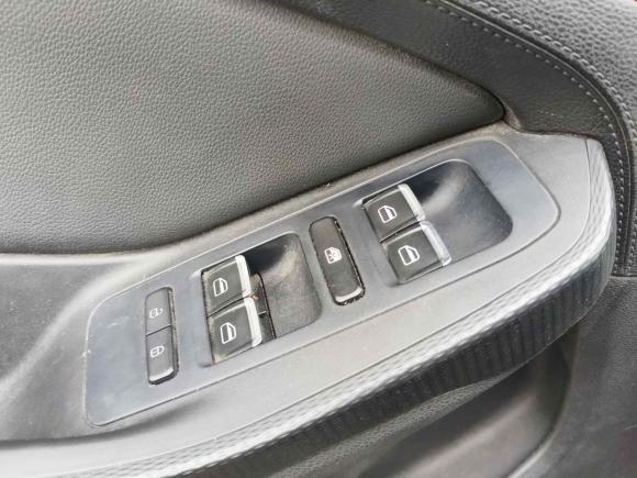 [武汉·鄂A] 二手奇瑞瑞虎5x2019款 HERO 1.5L 手动豪华版