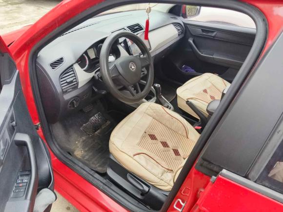 [南昌·赣A] 二手斯柯达晶锐2017款 1.4L 自动车享版