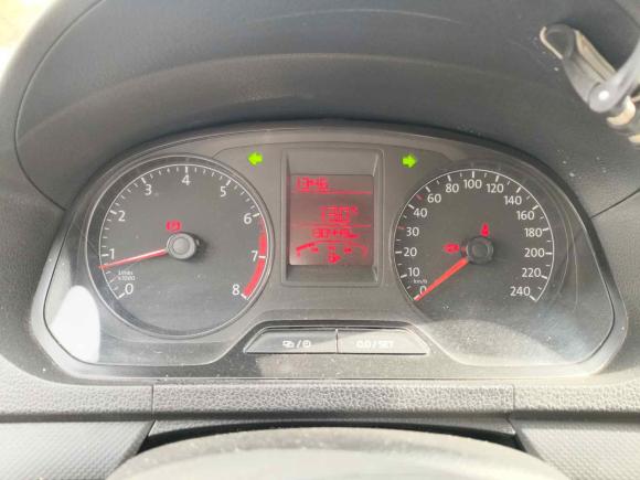 [成都·川A] 二手大众捷达2015款 质惠版 1.4L 手动时尚型