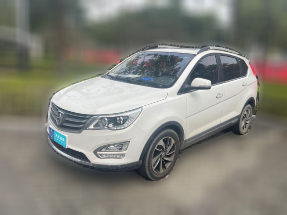 [广州·粤D] 二手宝骏宝骏5602016款 1.8L iAMT豪华型