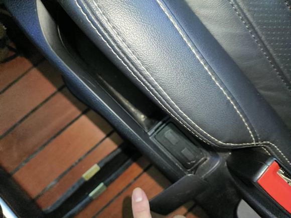 [上海·沪F] 二手上汽大通MAXUS大通G202020款 2.0T 柴油自动豪华行政版