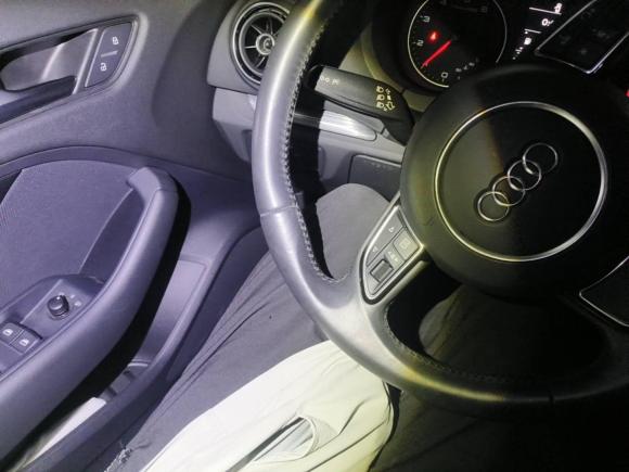 [上海·沪B] 二手奥迪奥迪A32015款 Limousine 35 TFSI 百万纪念智领型