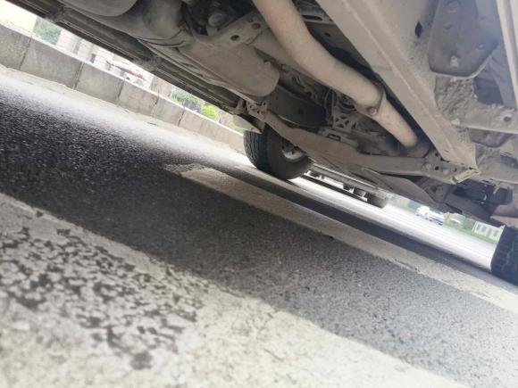 [成都·川A] 二手江铃驭胜S3502014款 2.4T 自动两驱柴油豪华天窗版7座