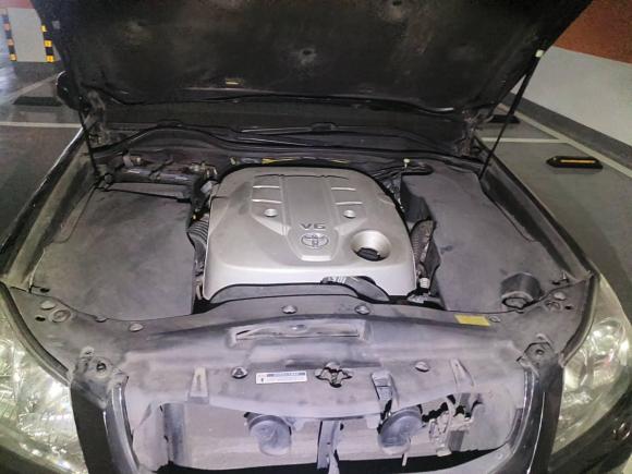 [广州·粤A] 二手丰田皇冠2010款 2.5L Royal 真皮天窗版