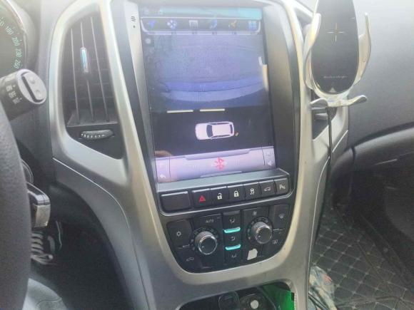 [杭州·豫S] 二手别克英朗2013款 XT 1.6L 自动时尚版