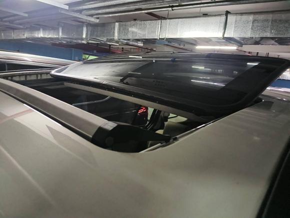 [广州·粤B] 二手马自达马自达52013款 2.0L 自动舒适型