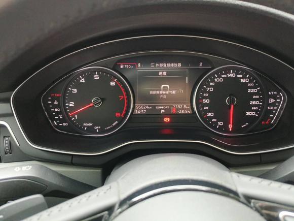 [广州·粤A] 二手奥迪奥迪A4L2019款 40 TFSI 进取型 国VI