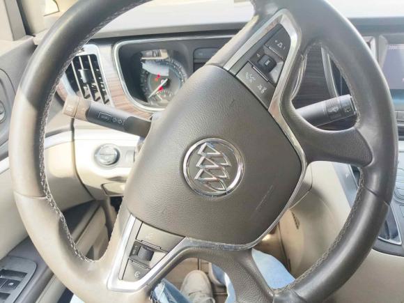 [上海·苏E] 二手别克别克GL82011款 3.0L GT豪华商务豪雅版