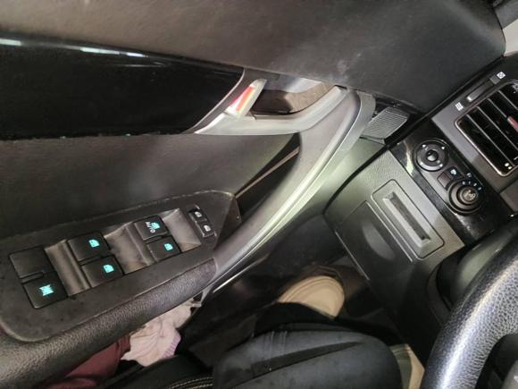 [上海·沪A] 二手雪佛兰科帕奇2012款 2.4L 四驱旗舰版 7座