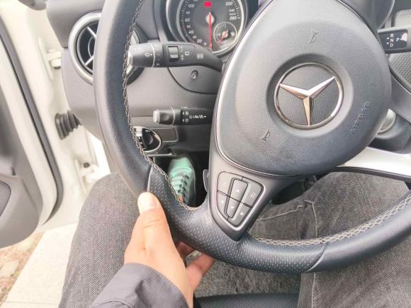 [苏州·苏E] 二手奔驰奔驰GLA2017款 GLA 200 时尚型