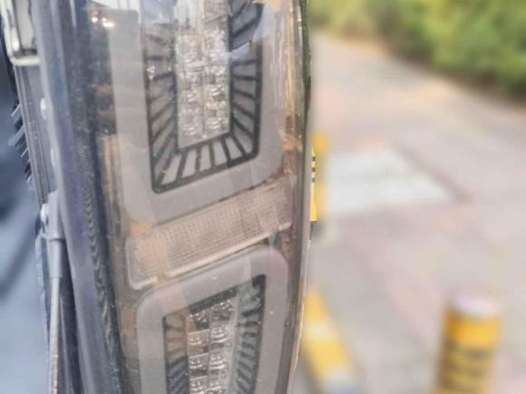 [深圳·粤B] 二手五十铃D-MAX2021款 1.9T手动四驱柴油Global劲动型RZ4E