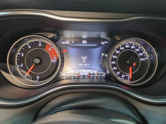 [上海·沪C] 二手Jeep自由光2019款 2.0T 两驱智享版 国V