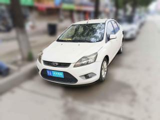 福特福克斯2013款 两厢经典 1.8L 自动基本型