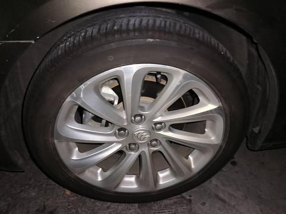 [深圳·粤B] 二手别克君越2013款 2.4L SIDI豪华舒适型