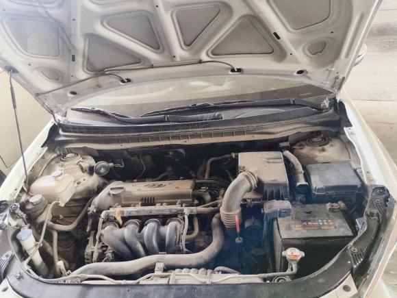 [青岛·鲁B] 二手现代悦动2011款 1.6L 自动舒适型