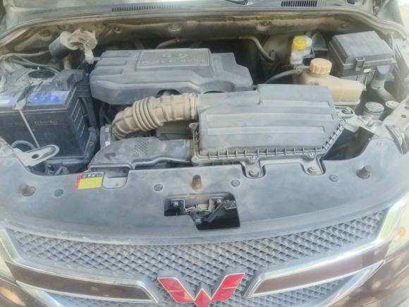 [青岛·鲁H] 二手五菱汽车五菱宏光2015款 1.5L S1舒适国V