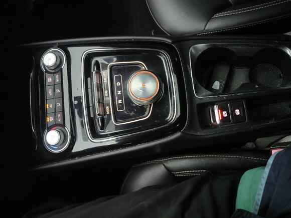 [上海·沪A] 二手荣威荣威Ei52018款 互联网豪华版