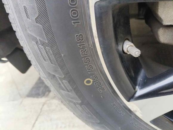 [成都·川A] 二手丰田RAV4荣放2013款 2.5L 自动四驱尊贵版