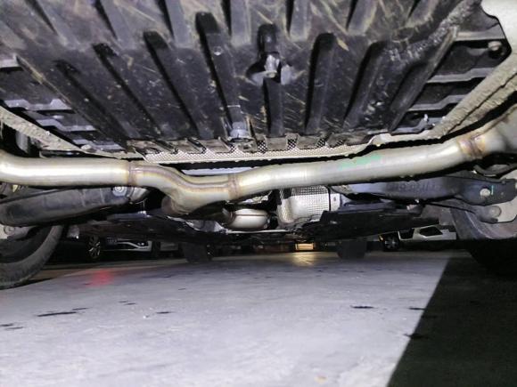 [南京·苏A] 二手奔驰奔驰E级2018款 改款 E 200 L 运动型