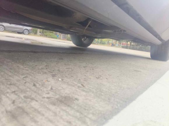 [南通·苏F] 二手红旗红旗HS52022款 改款 2.0T 智联旗享四驱版