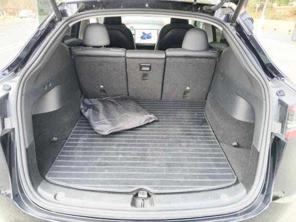 [南京·苏A] 二手特斯拉Model Y2022款 改款 后轮驱动版