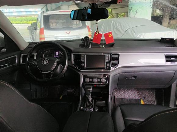 [佛山·粤E] 二手大众途昂2017款 380TSI 四驱舒适版