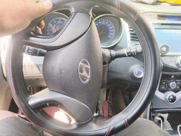 [无锡·皖L] 二手现代朗动2015款 1.6L 手动领先型