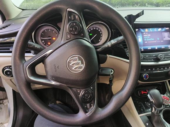 [成都·川A] 二手别克威朗2017款 三厢 15S 自动领先型