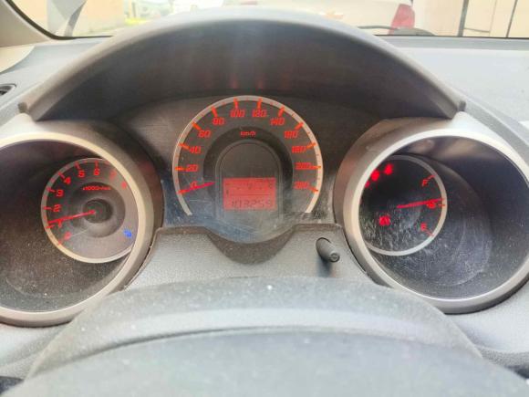 [上海·沪N] 二手本田飞度2011款 1.3L 自动舒适版