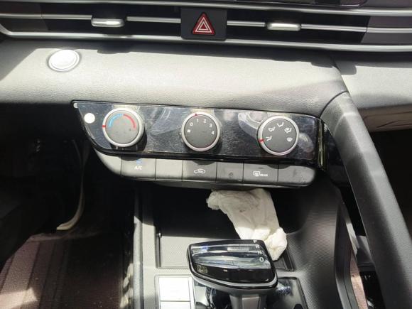 [上海·苏N] 二手现代伊兰特2023款 1.5L CVT GLX精英版